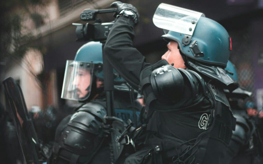 Le lien police-population : comment faire évoluer les interventions des forces de l’ordre ?